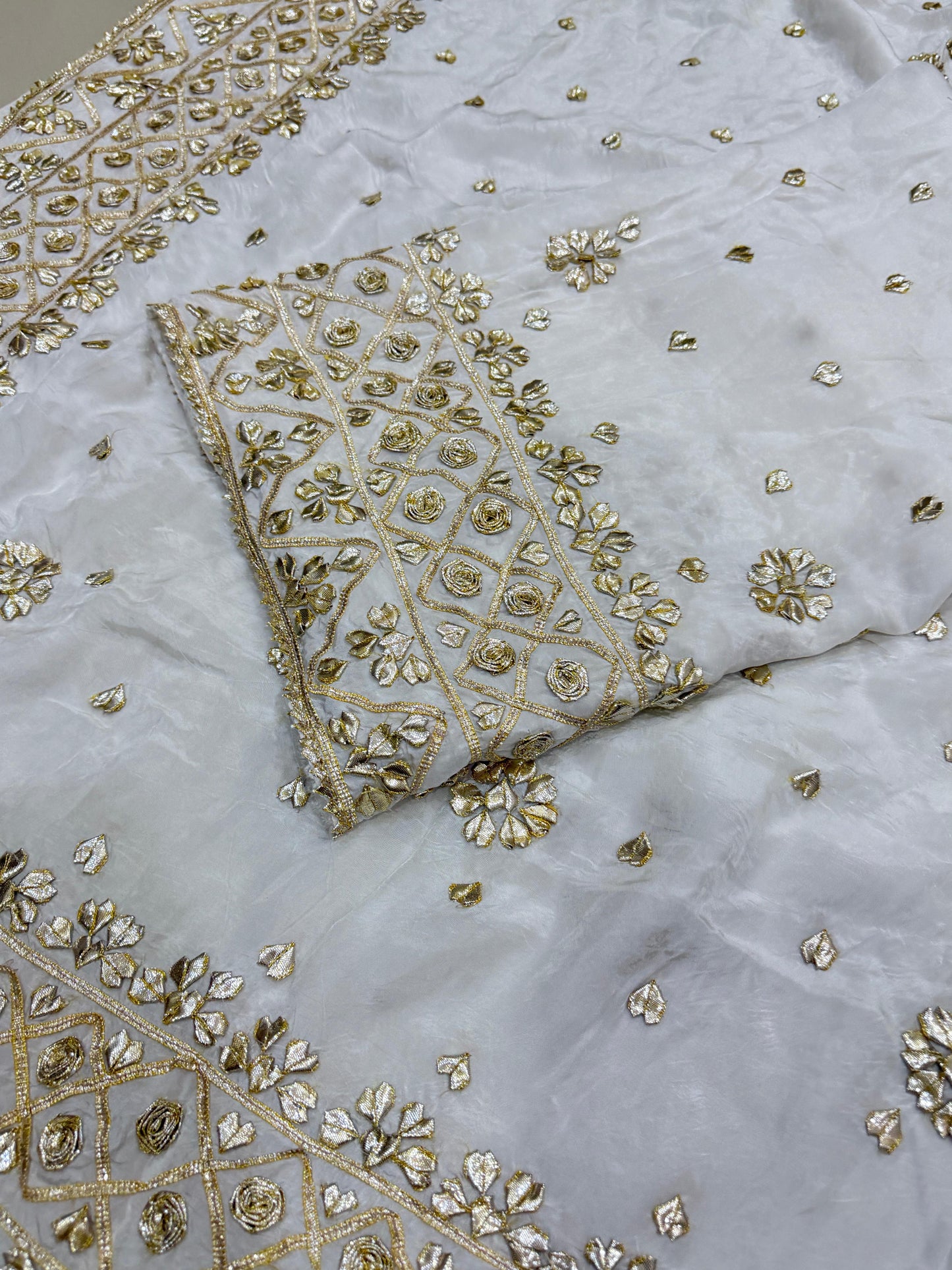 Trending Tilla Gota Work Medium Silk 2pc Suit – Premium Festive Wear
