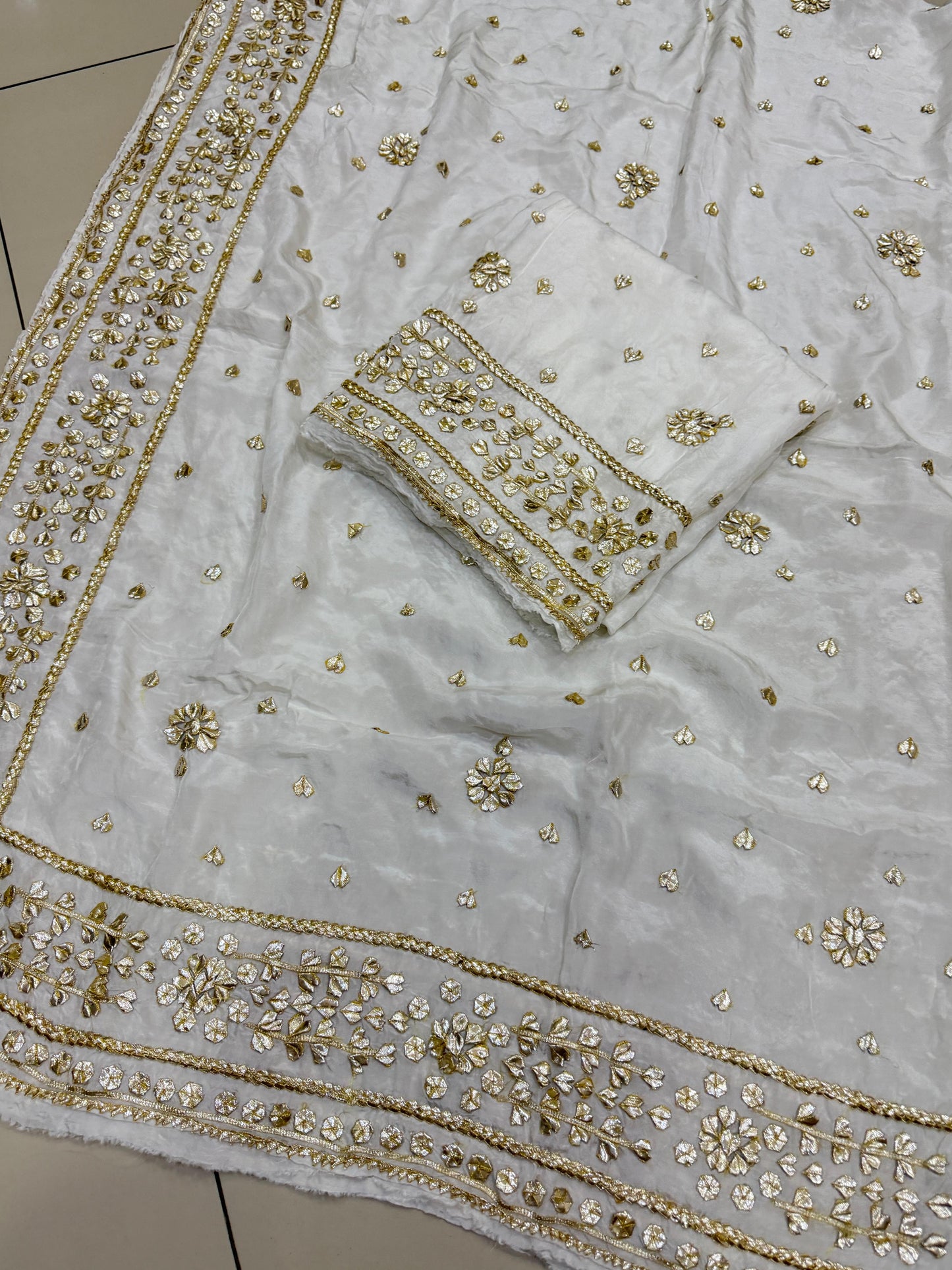 Trending Tilla Gota Work Medium Silk 2pc Suit – Premium Festive Wear