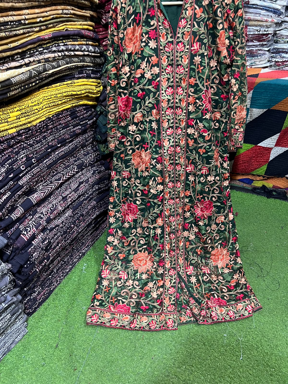 Elegant Gulabkari Chiffon Kaftan with Lining | Fully Embroidered Both Sides