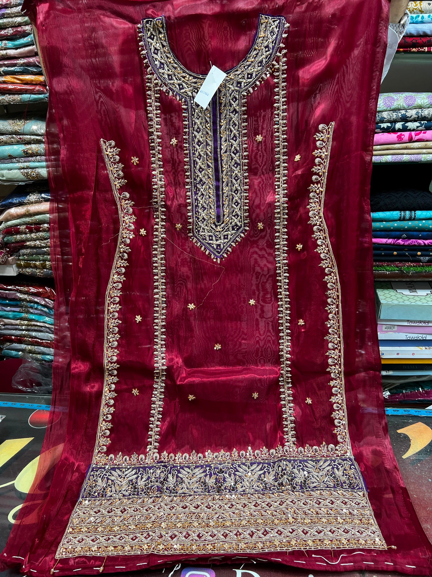 Elegant Sheesha Silk Embroidered Suit with Chiffon Silk Dupatta – 3 Piece Unstitched