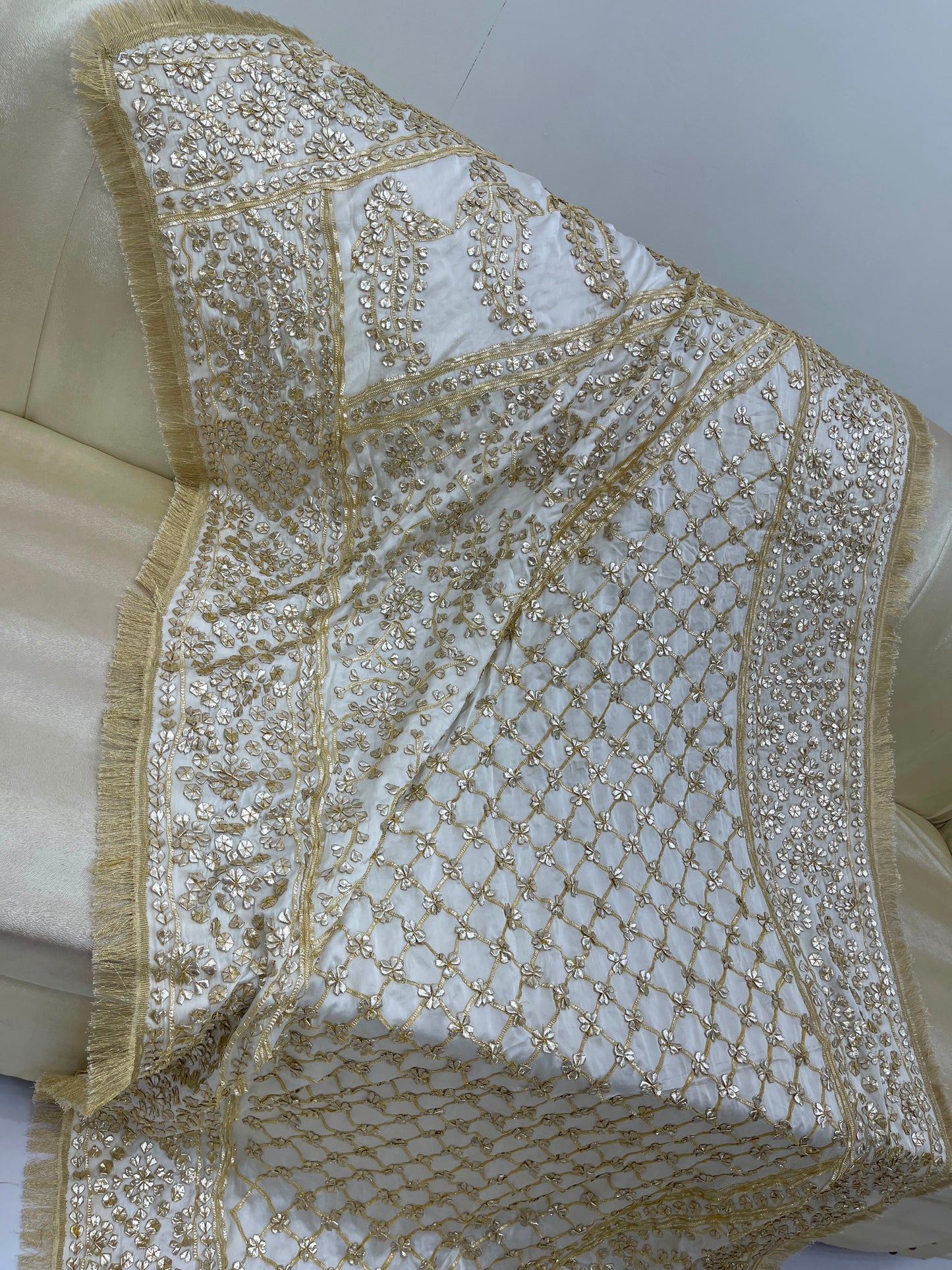 Handcrafted Tamba Tilla & Gotta Jaal Pure Samooz Silk Shawl | Dyeable New Design