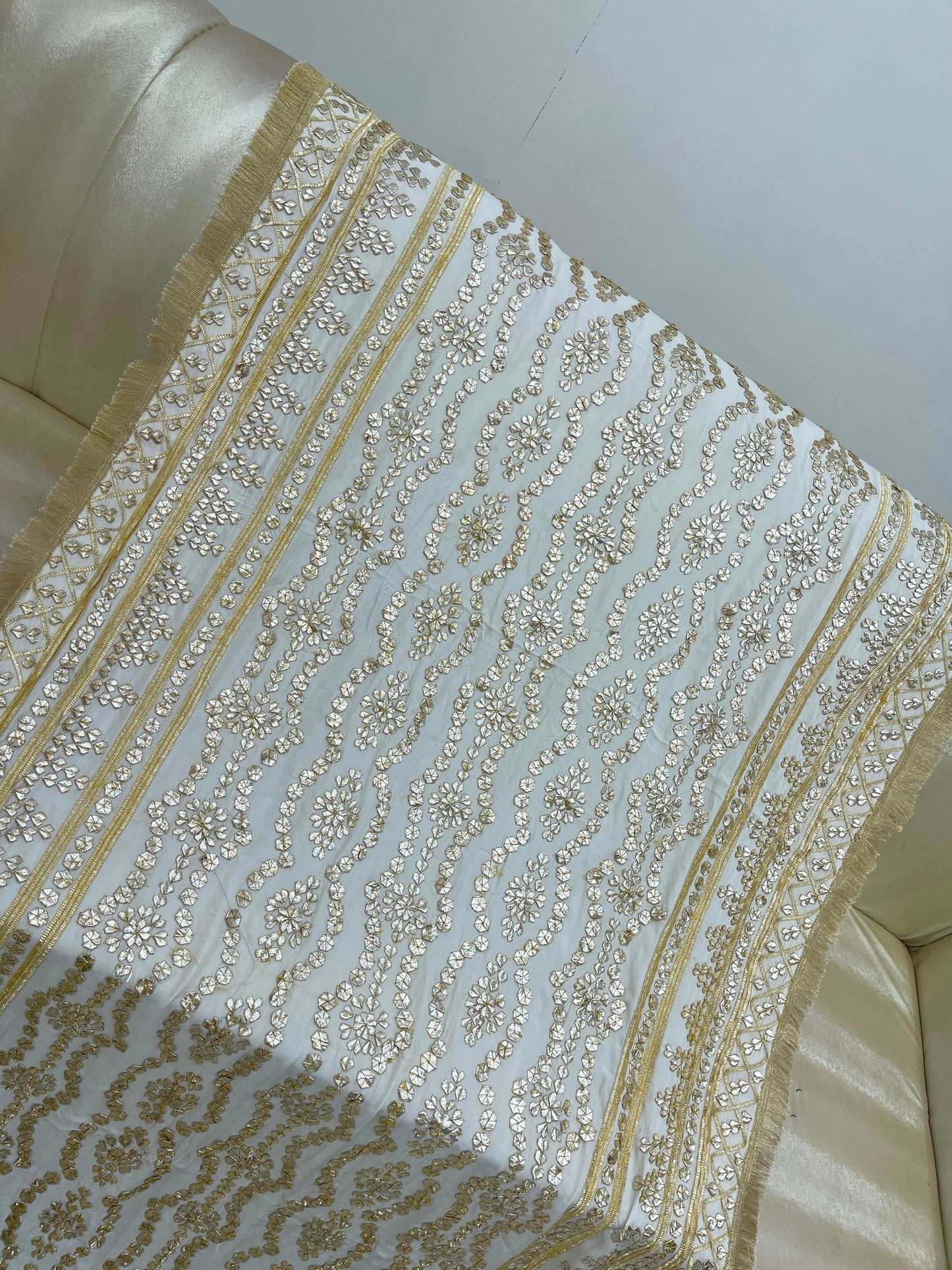 Handcrafted Tamba Tilla & Gotta Jaal Pure Samooz Silk Shawl | Dyeable New Design
