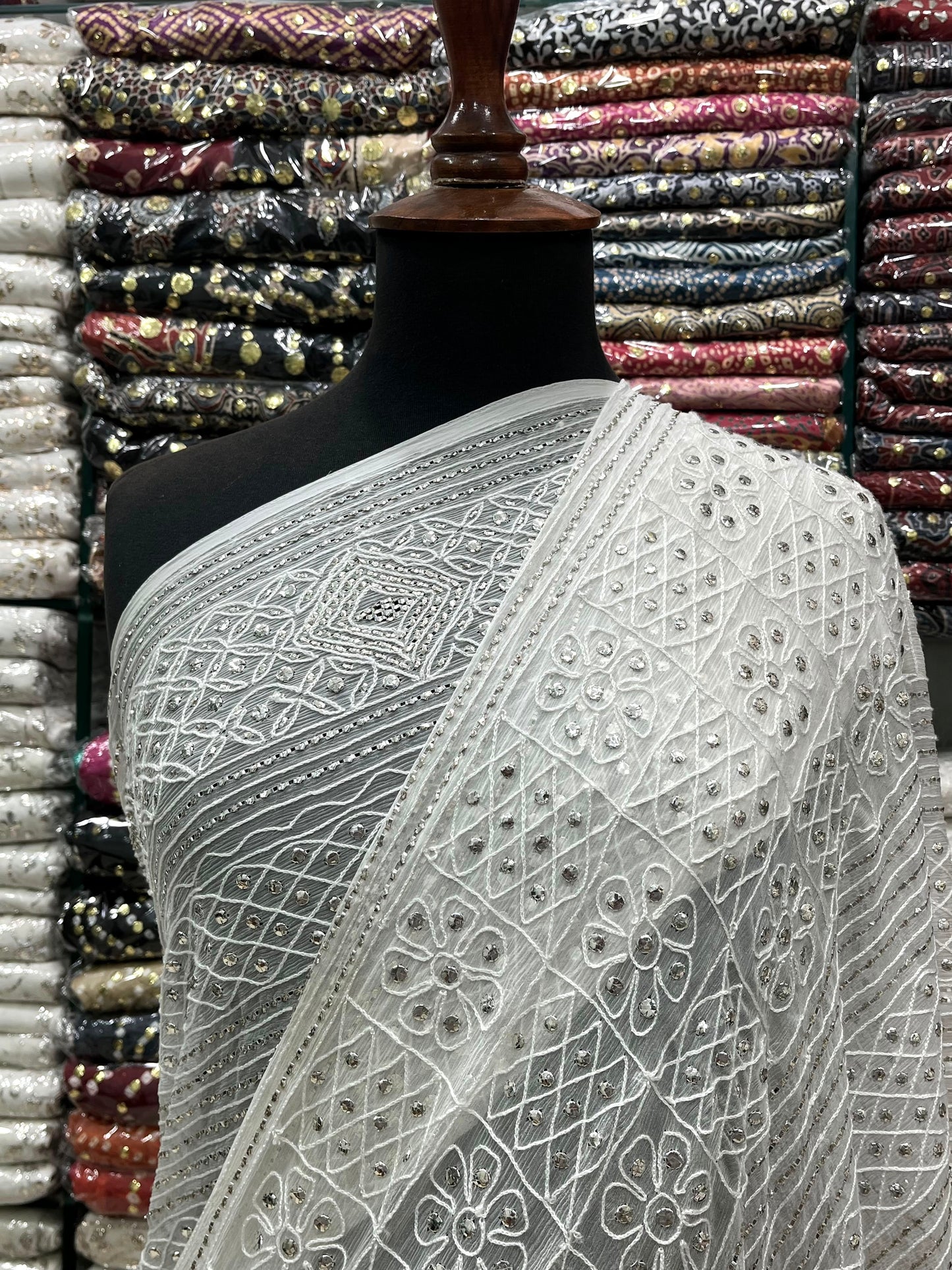 Pure China Crinkle Chiffon Saree | R-Mukesh, Thread Aari & Pure White Silver Mukesh Work (7 Gaz)