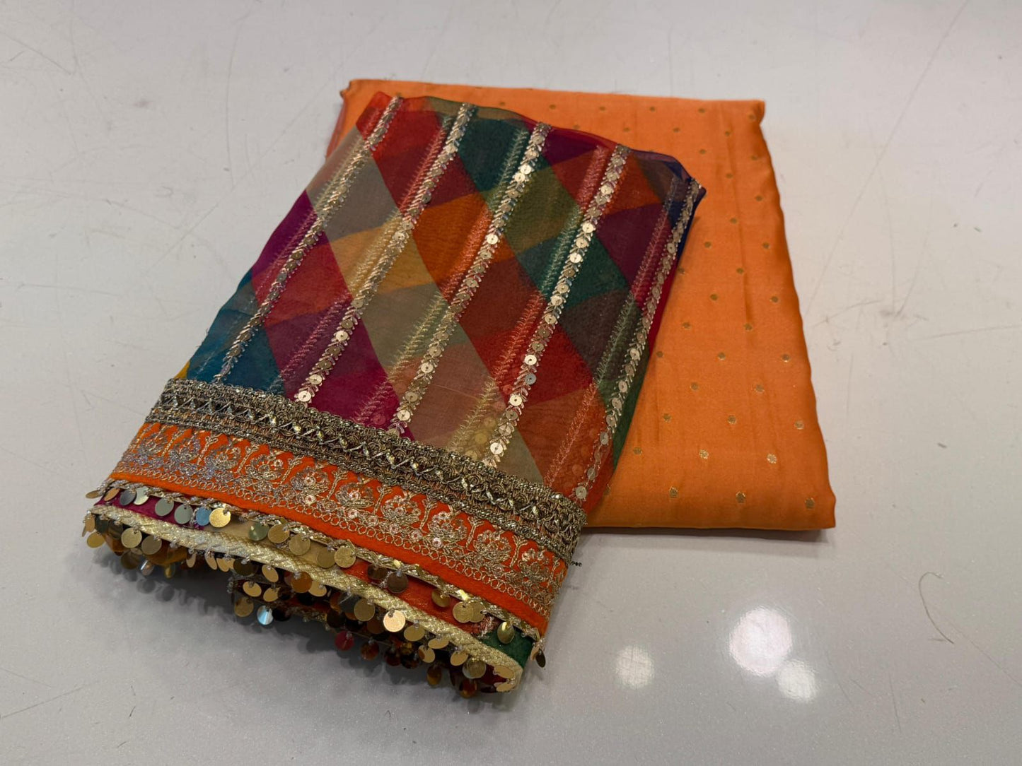 Dot Resham Unstitched 5-Yard Suit & Ready Dupatta